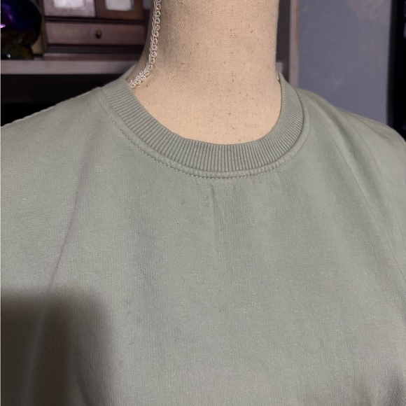 🛍Bundle sale🛍Zara Green Oversized Cropped Sweatshirt small - Picture 3 of 6